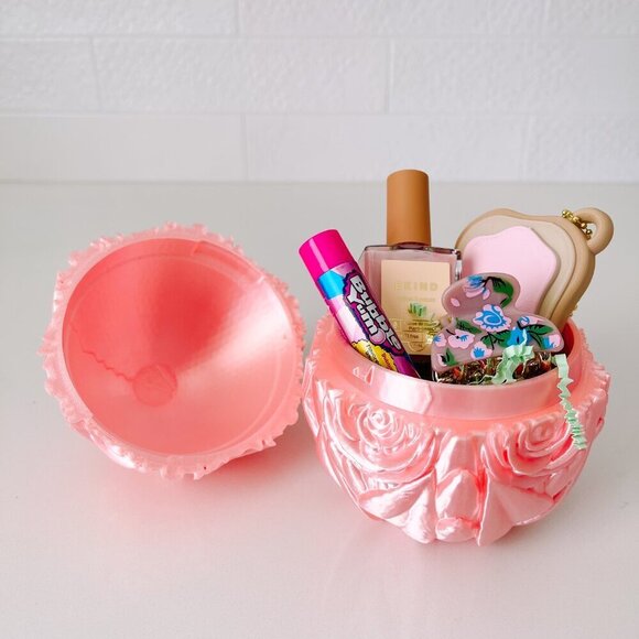 Large Rose-Covered Easter Eggs โ Handcrafted Party Favors, Spring Decor, Wedding - Picture 5 of 11